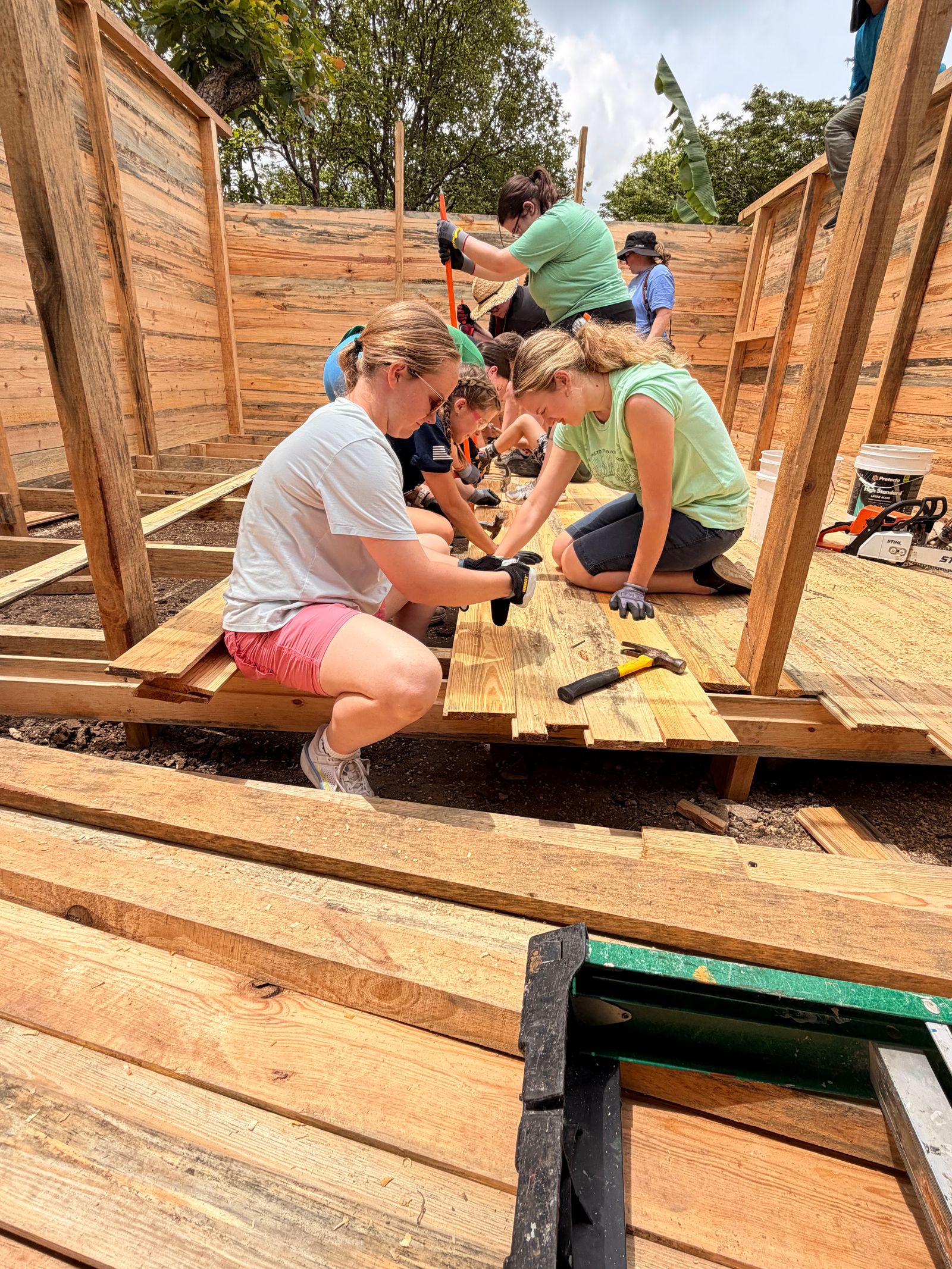 Ministry and community service in Santa Ana, Honduras